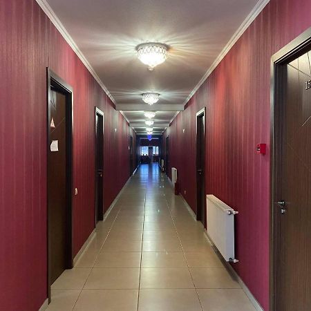 Hotel Okriba Tbilisi Buitenkant foto