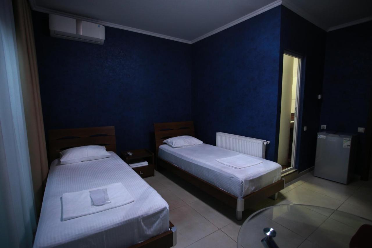 Hotel Okriba Tbilisi Buitenkant foto